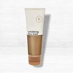 Oczyszczanie skóry twarzy