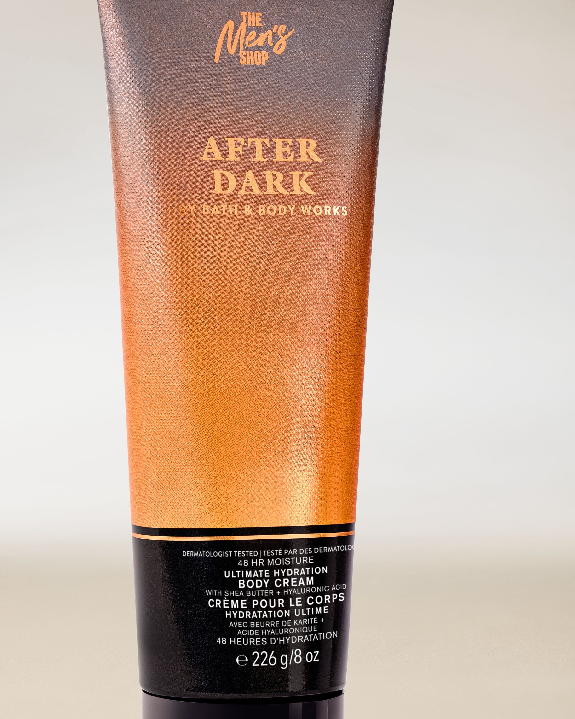 After Dark Men’s Shop Bath & Body Works – męski krem do ciała w czarno‑złotej tubie z 48h nawilżeniem.