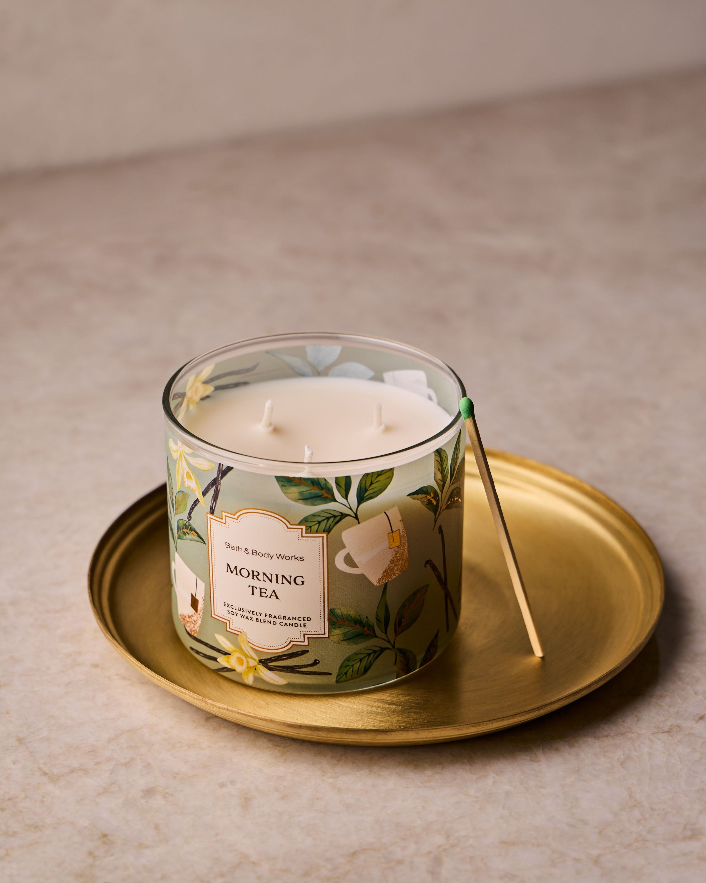 Świeca zapachowa Bath & Body Works Morning Tea z mieszanki wosku sojowego, 3 knoty