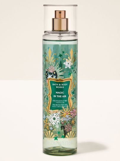 Perfumowana mgiełka do ciała Magic in the Air Bath & Body Works z motywem płatków śniegu i gwiazd
