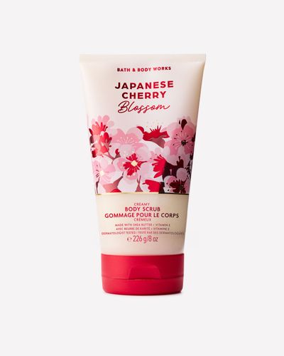 Kremowy peeling do ciała z masłem shea i witaminą E
