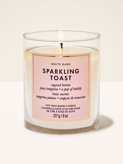 Świeca Sparkling Toast Bath & Body Works w szklanym słoiku z różową etykietą