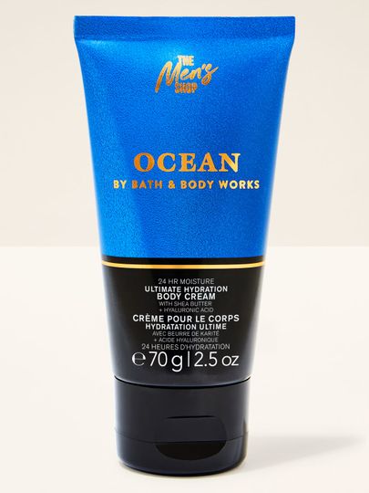 Krem do ciała Bath&Body Works Ocean. Mała, metaliczna tubka w kolorze niebieskim z czarną etykietą i napisami.