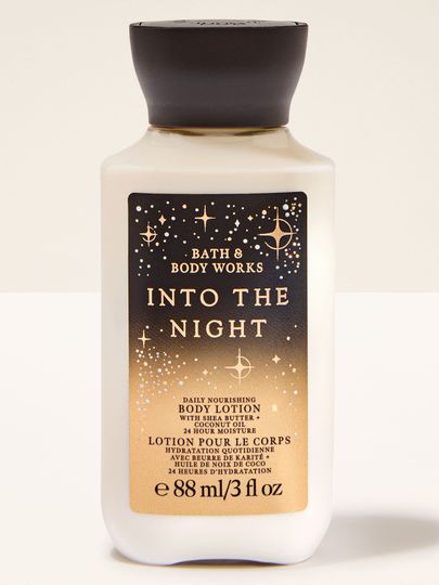 Balsam do ciała Bath & Body Works Into the Night w mini butelce 88 ml z gwiezdną etykietą.