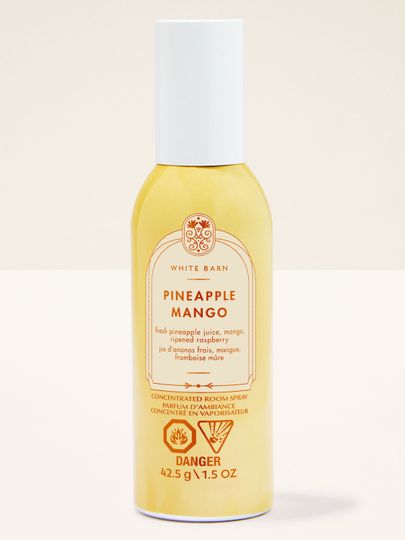 Room spray Pineapple Mango w kompaktowym opakowaniu, przeznaczony do szybkiego odświeżania wnętrz intensywnym, owocowym aromatem.