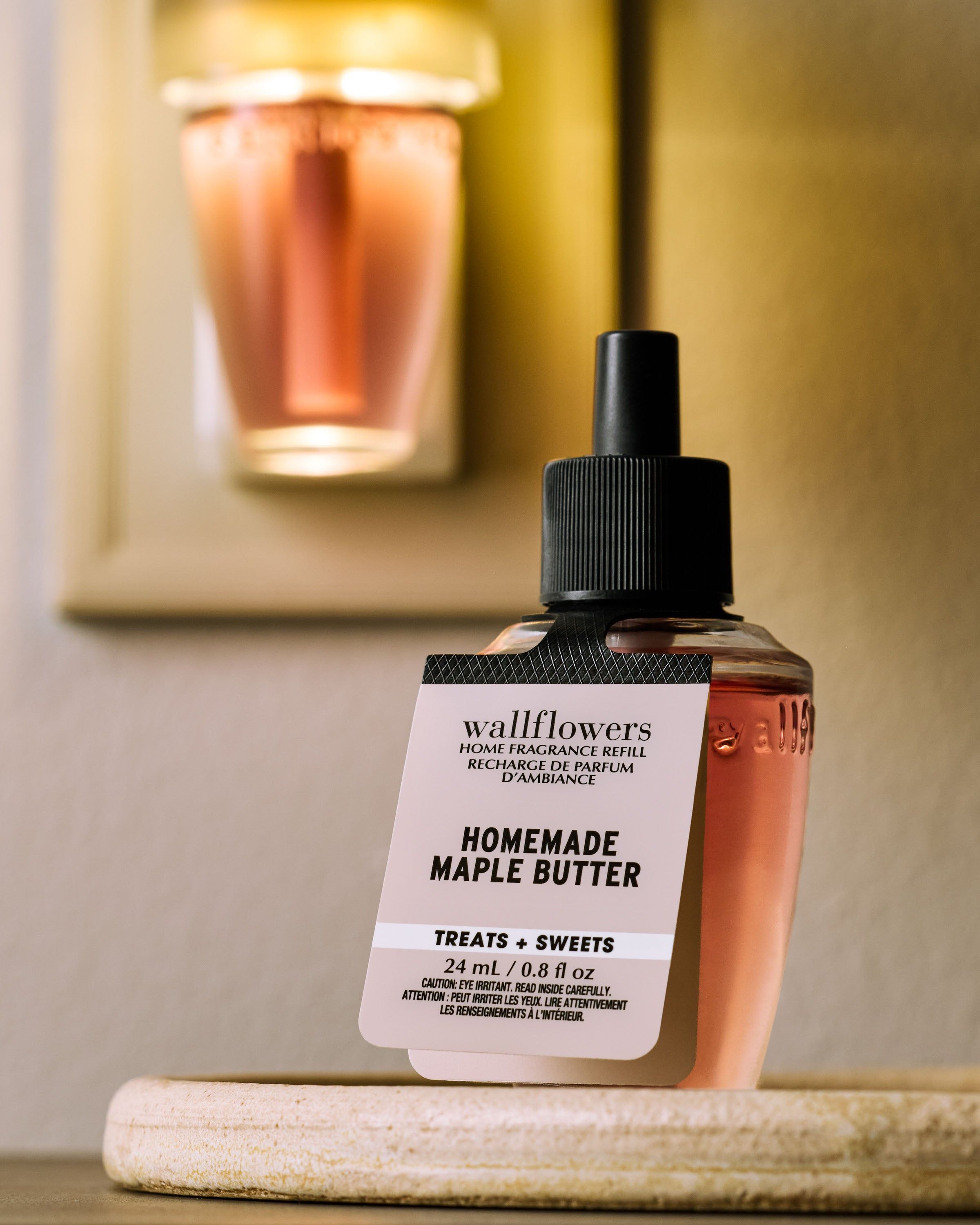 Wkład do elektronicznego odświeżacza Wallflowers Homemade Maple Butter Bath & Body Works, 24 ml