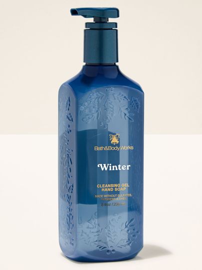Mydło do rąk Winter Bath & Body Works z tłoczonym motywem ostrokrzewu i zimowych gałązek