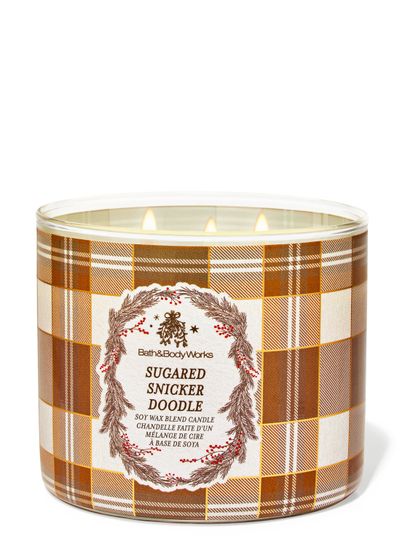 Świeca zapachowa Sugared Snickerdoodle Bath & Body Works z 3 knotami i wzorem kratki na etykiecie