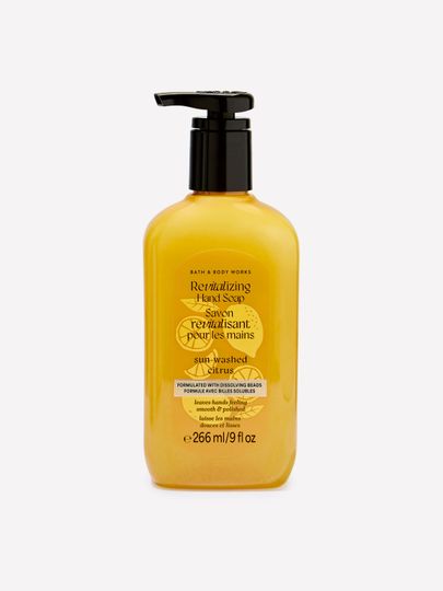 Żel do mycia rąk Bath & Body Works Sun‑Washed Citrus 266 ml w żółtej butelce z pompką.
