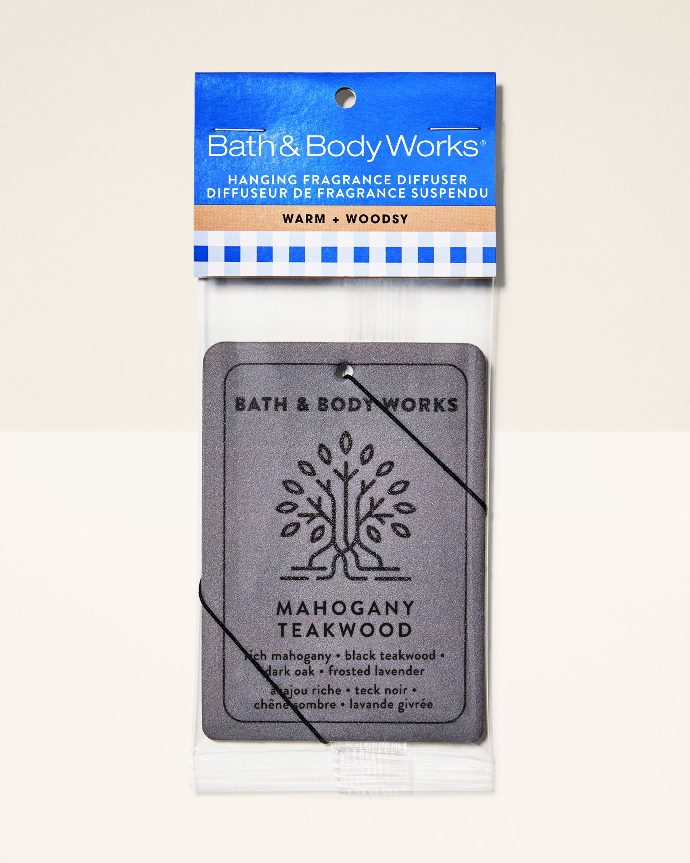 Zawieszka Mahogany Teakwood Bath & Body Works – ciepły, drzewny zapach w eleganckim wiszącym dyfuzorze.