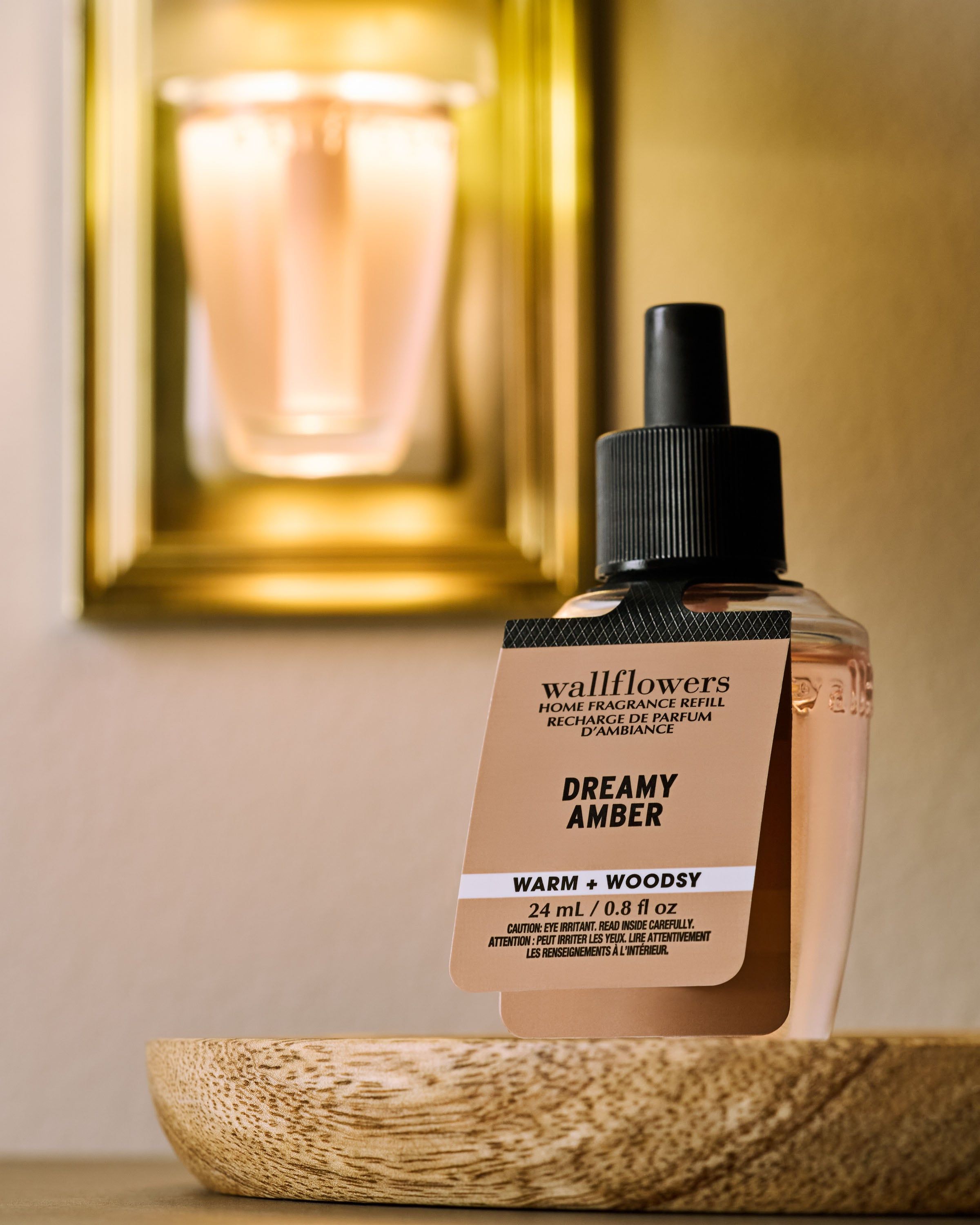 Wkład do elektronicznego odświeżacza Wallflowers Dreamy Amber Bath & Body Works, 24 ml