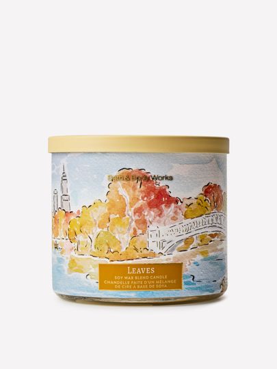 Świeca zapachowa Bath & Body Works Leaves z mieszanki wosku sojowego, 3 knoty