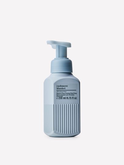 Delikatne mydło do rąk w piance Bath & Body Works Cashmere Blanket, 259 ml