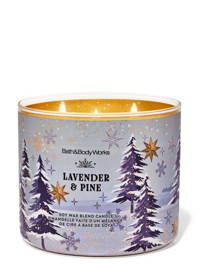 Świeca zapachowa Lavender & Pine Bath & Body Works z zimowym motywem ośnieżonych drzew