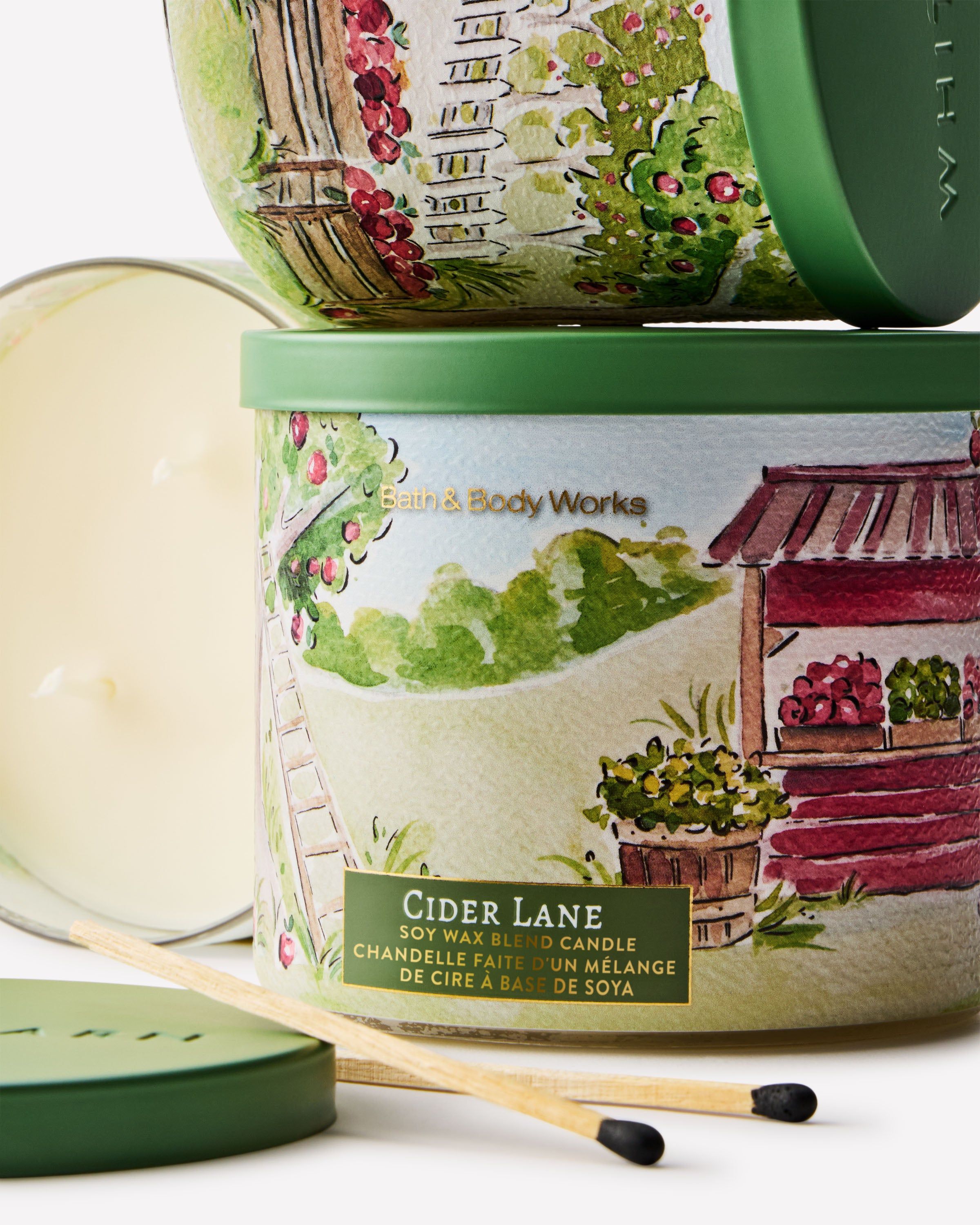 Świeca zapachowa Bath & Body Works Cider Lane z mieszanki wosku sojowego, 3 knoty