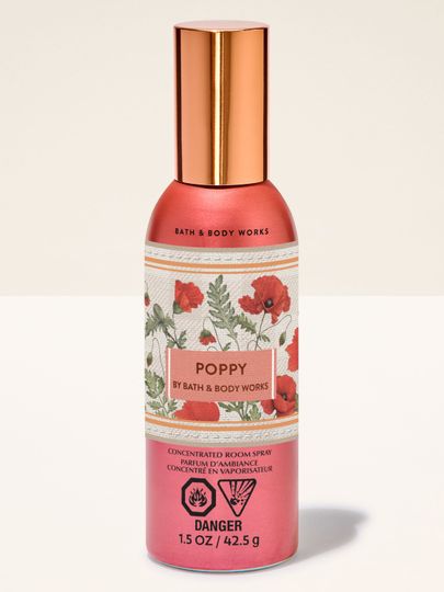 Bath & Body Works Poppy – skoncentrowany spray do pomieszczeń w czerwonym flakonie z kwiatowym motywem maków.